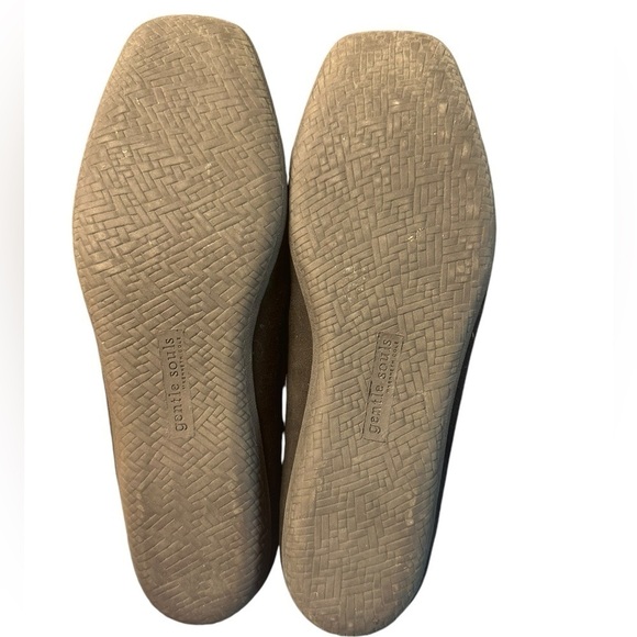 Gentle souls Black Suede Leather Slip-on Moccasin Flats Rubber Sole - Picture 8 of 10